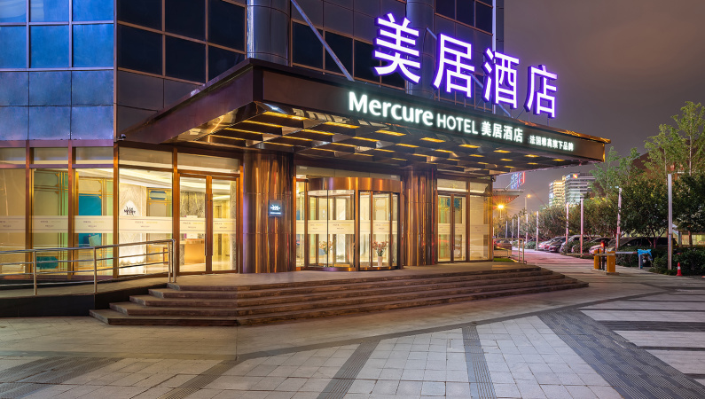 南京奥体中心美居酒店