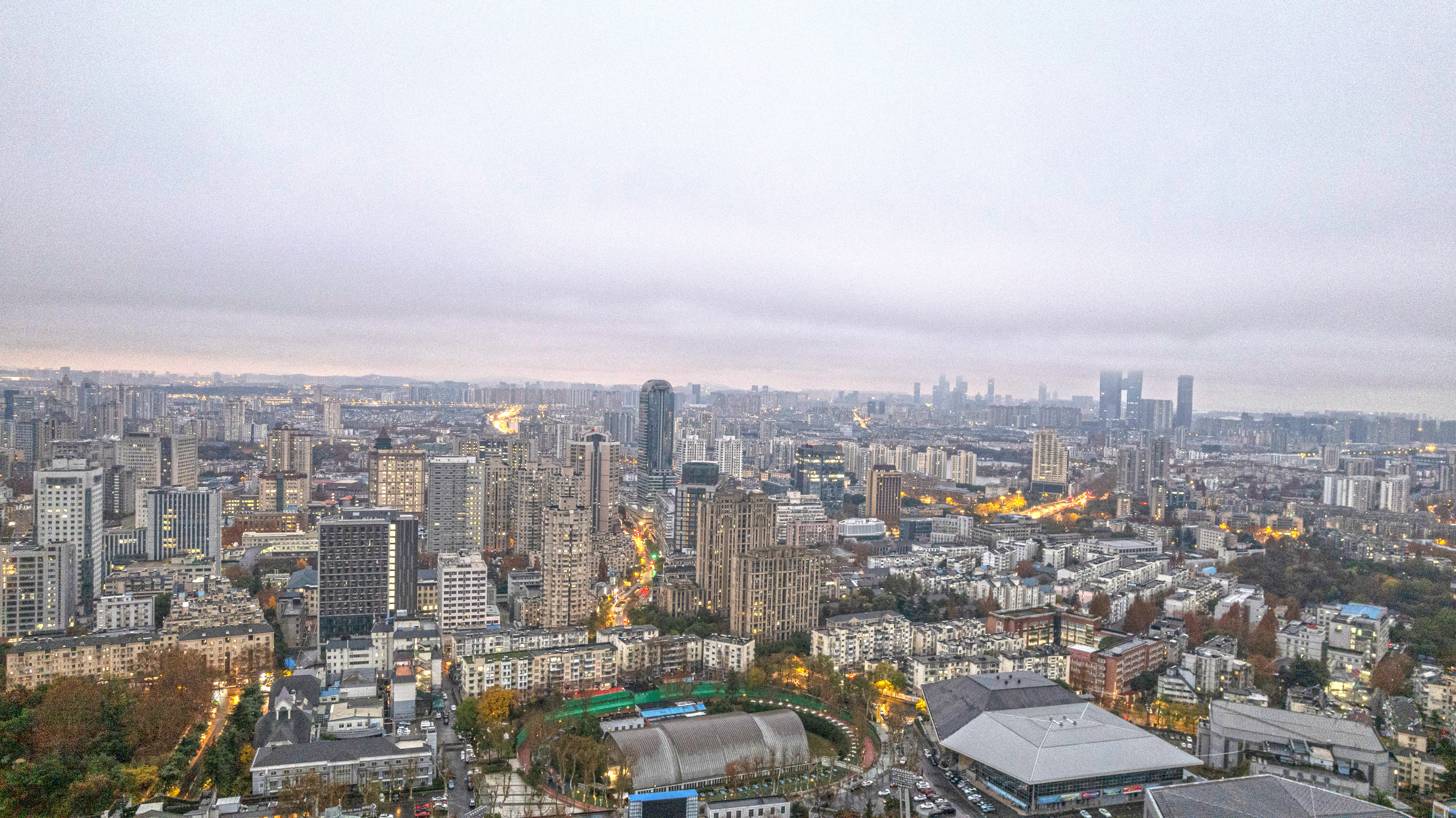 汉庭南京新街口五台山地铁站酒店