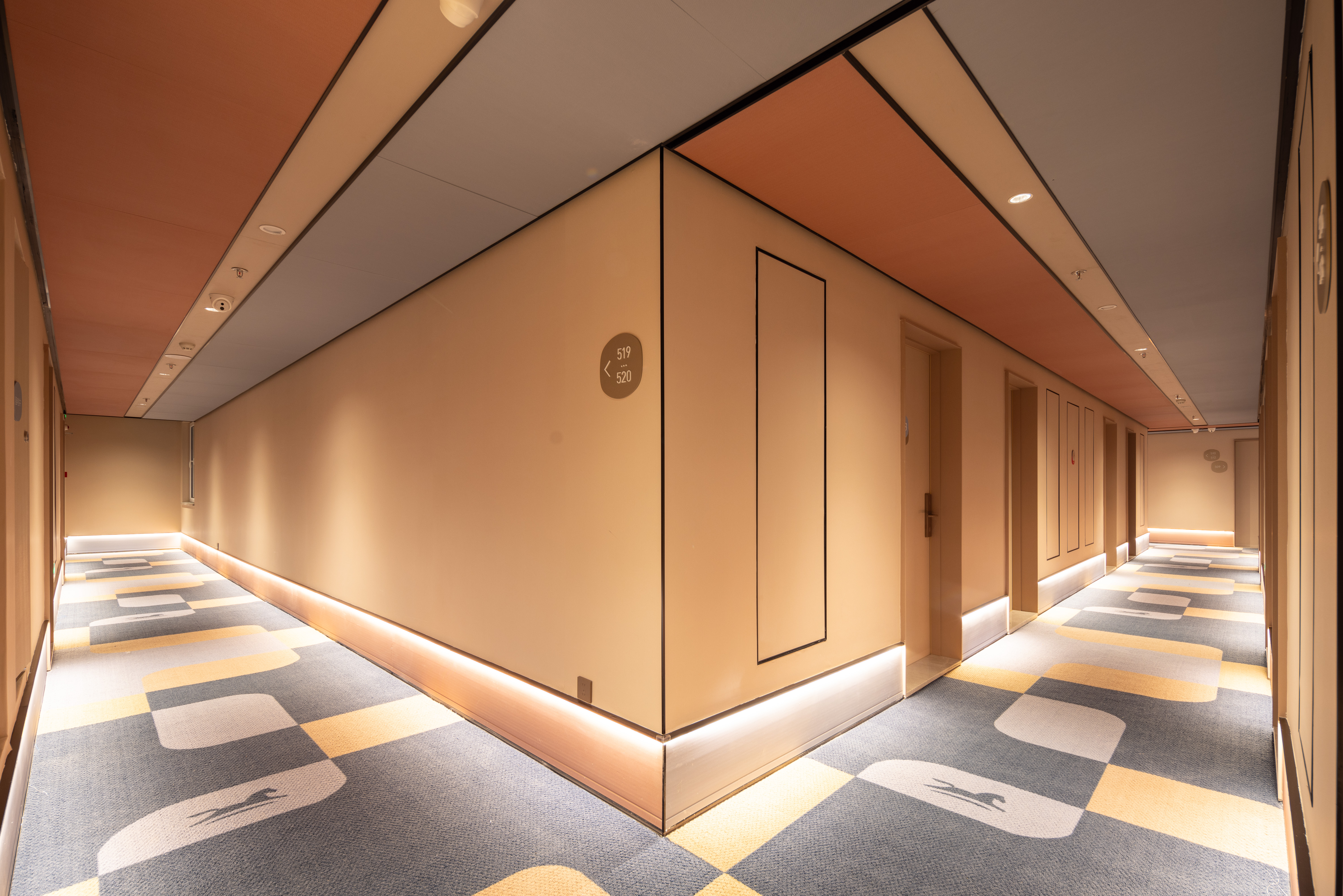 汉庭沈阳青年大街地铁站酒店