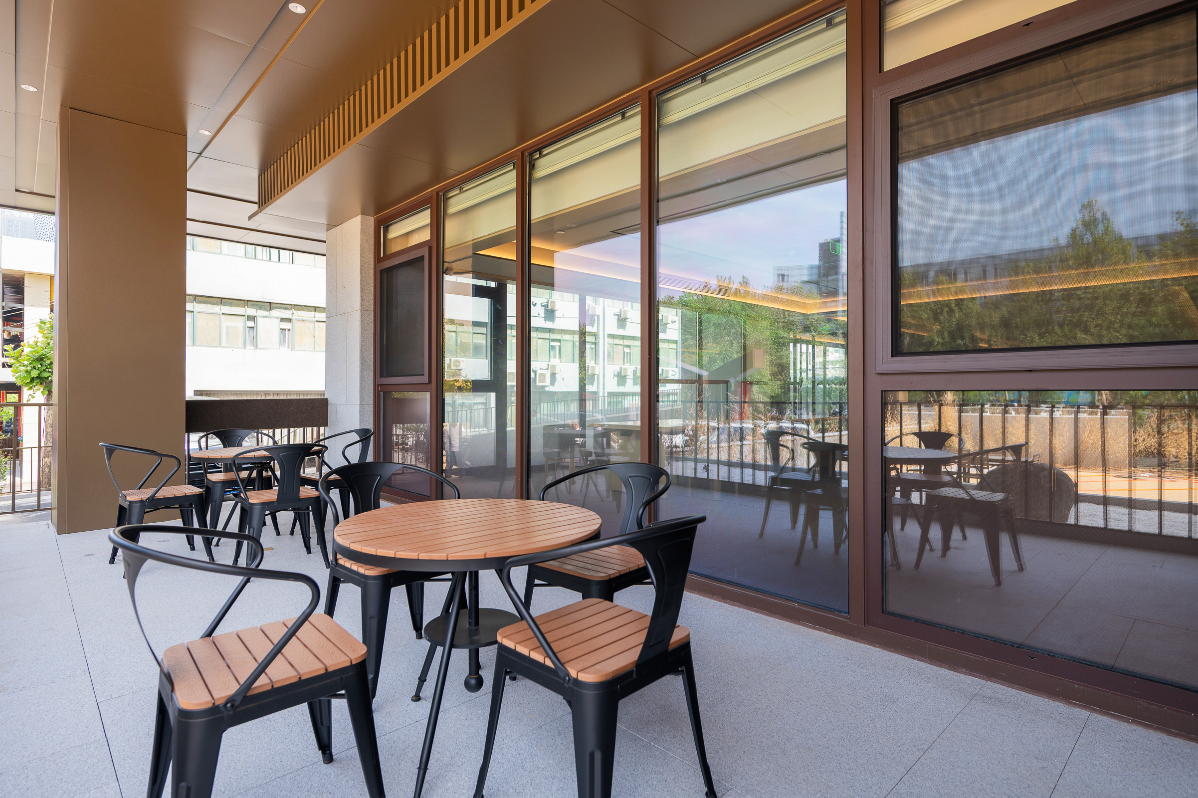 全季济南齐鲁软件园舜泰广场酒店