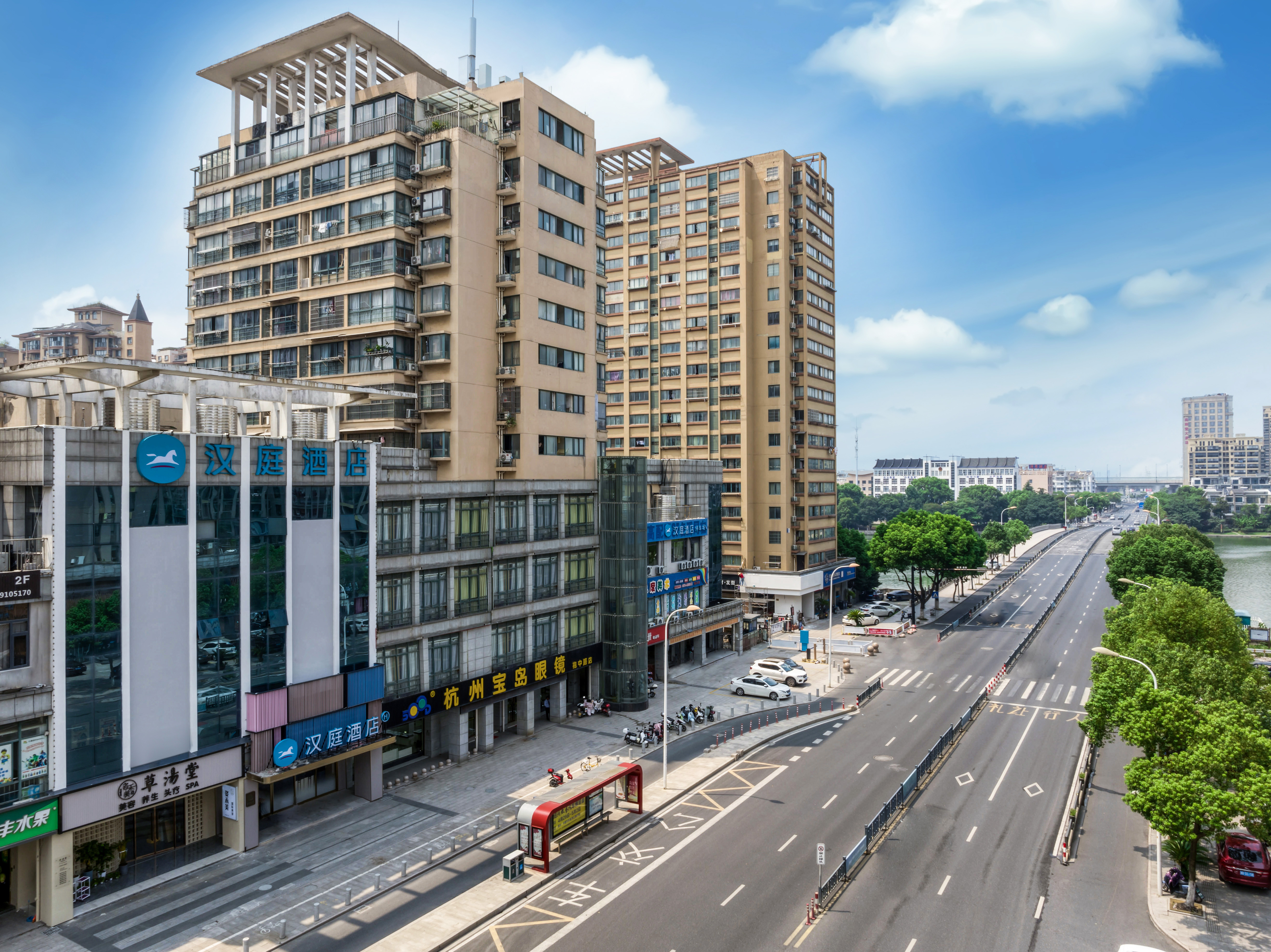 汉庭绍兴越城区袍江新区酒店