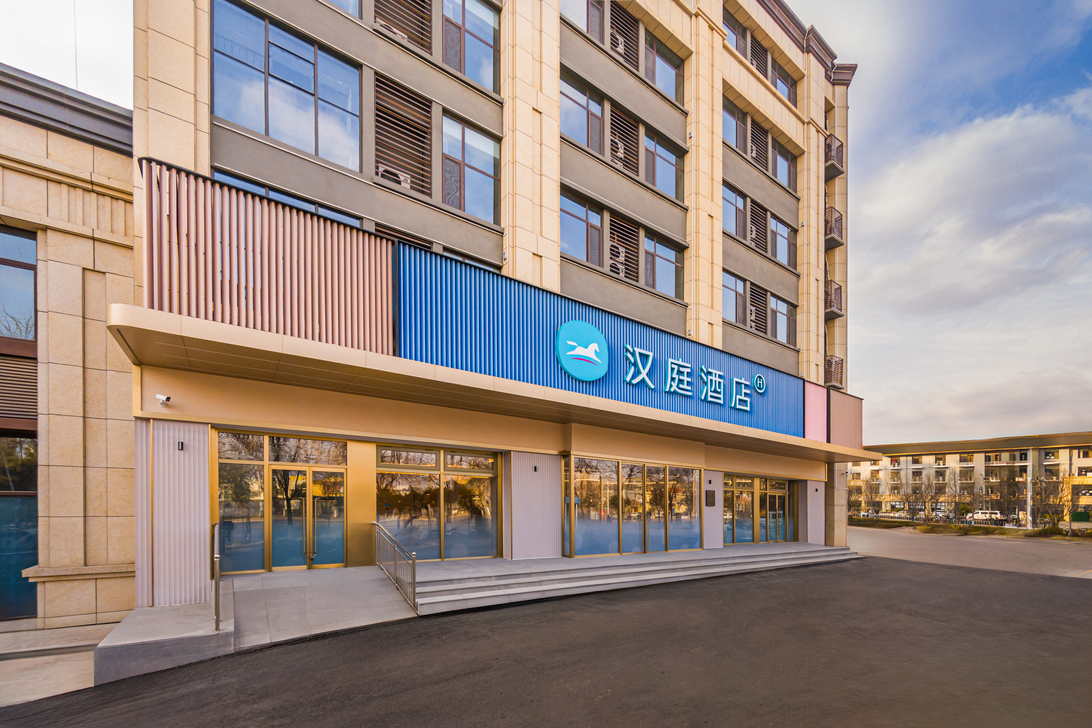 汉庭淄博沂源银座商城鲁山路酒店