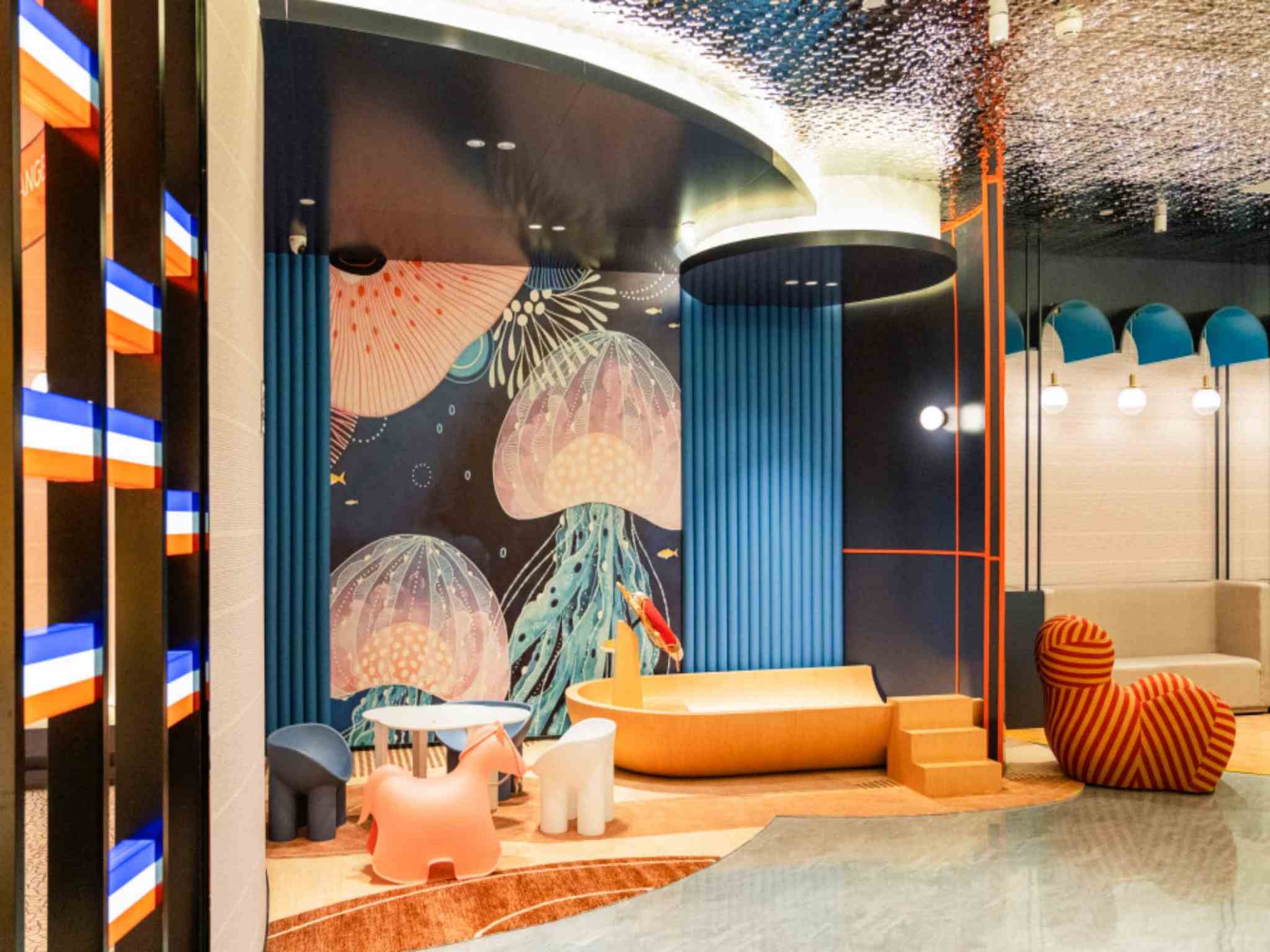 宜必思尚品西安五路口地铁站酒店