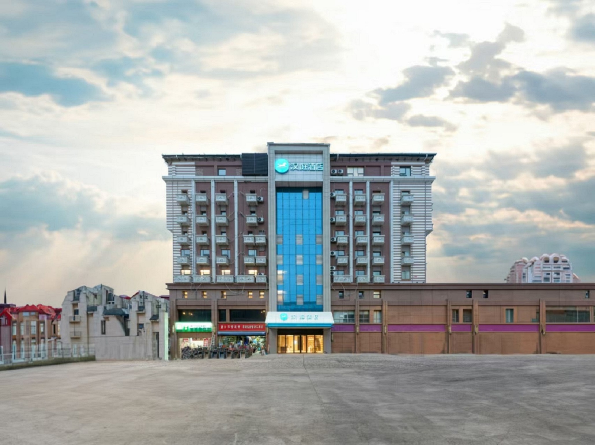 汉庭南昌八一广场青山湖西地铁站酒店