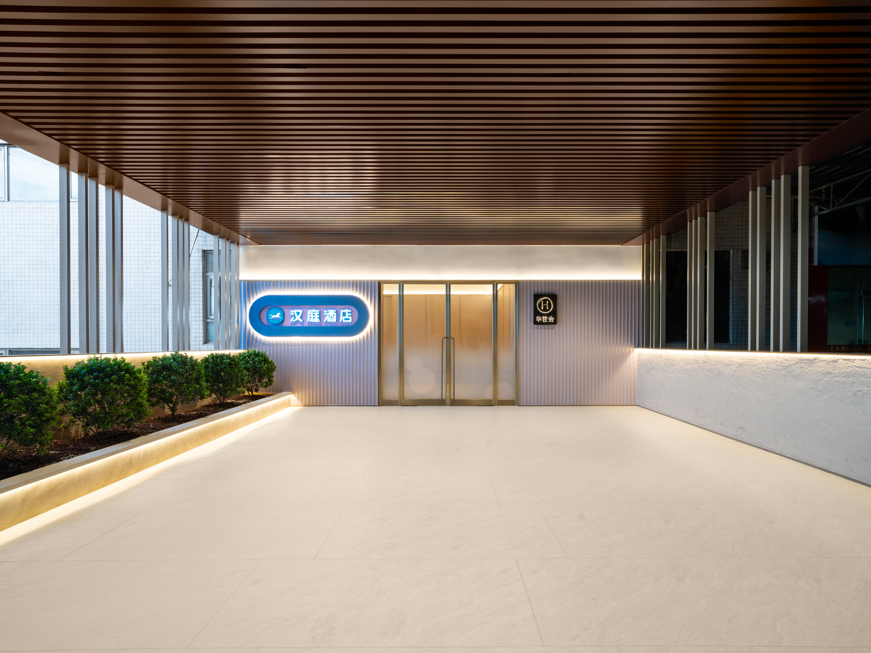 汉庭阳江阳东工业园东风四路酒店