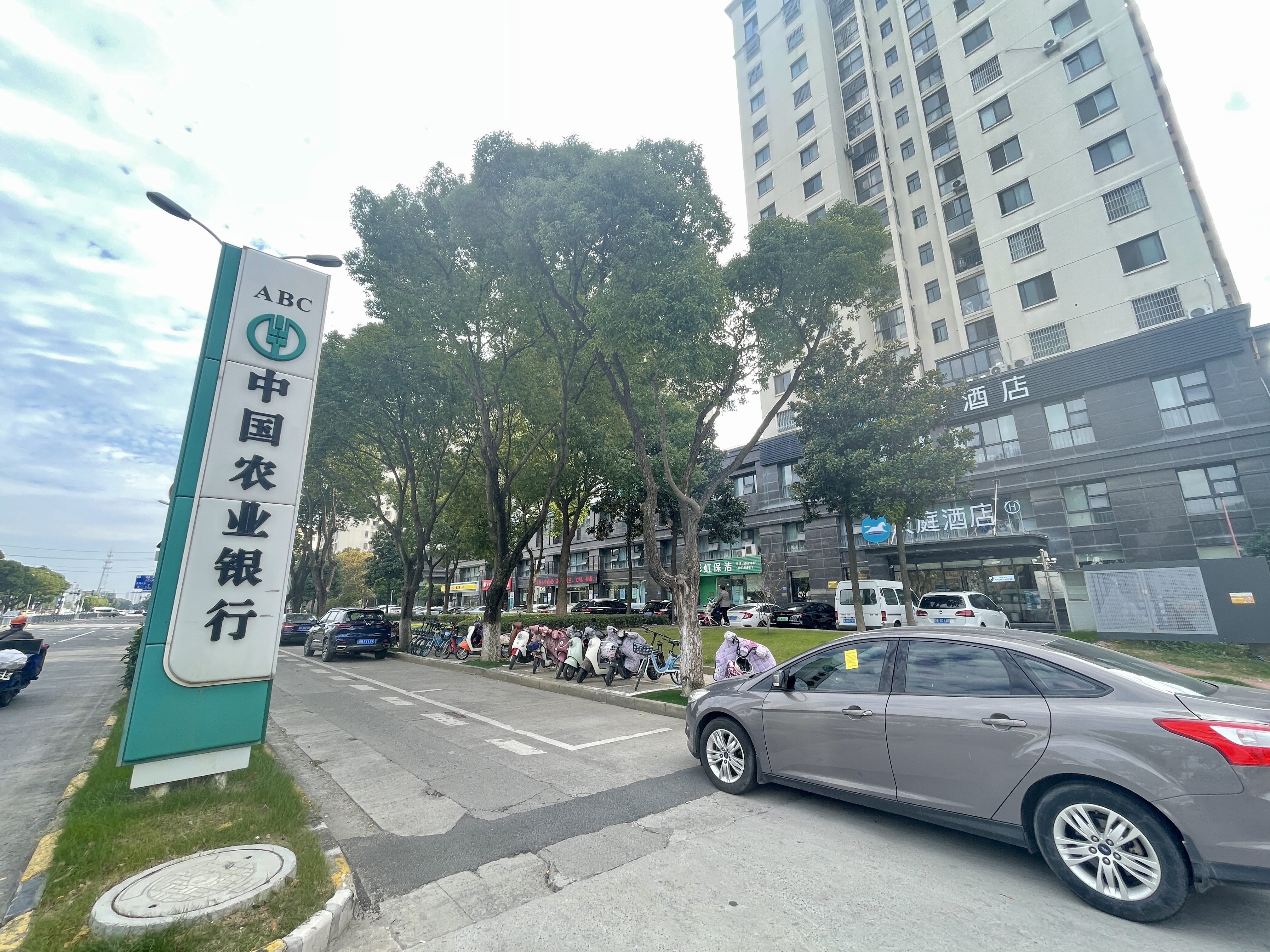 汉庭无锡太湖风景区万象城酒店