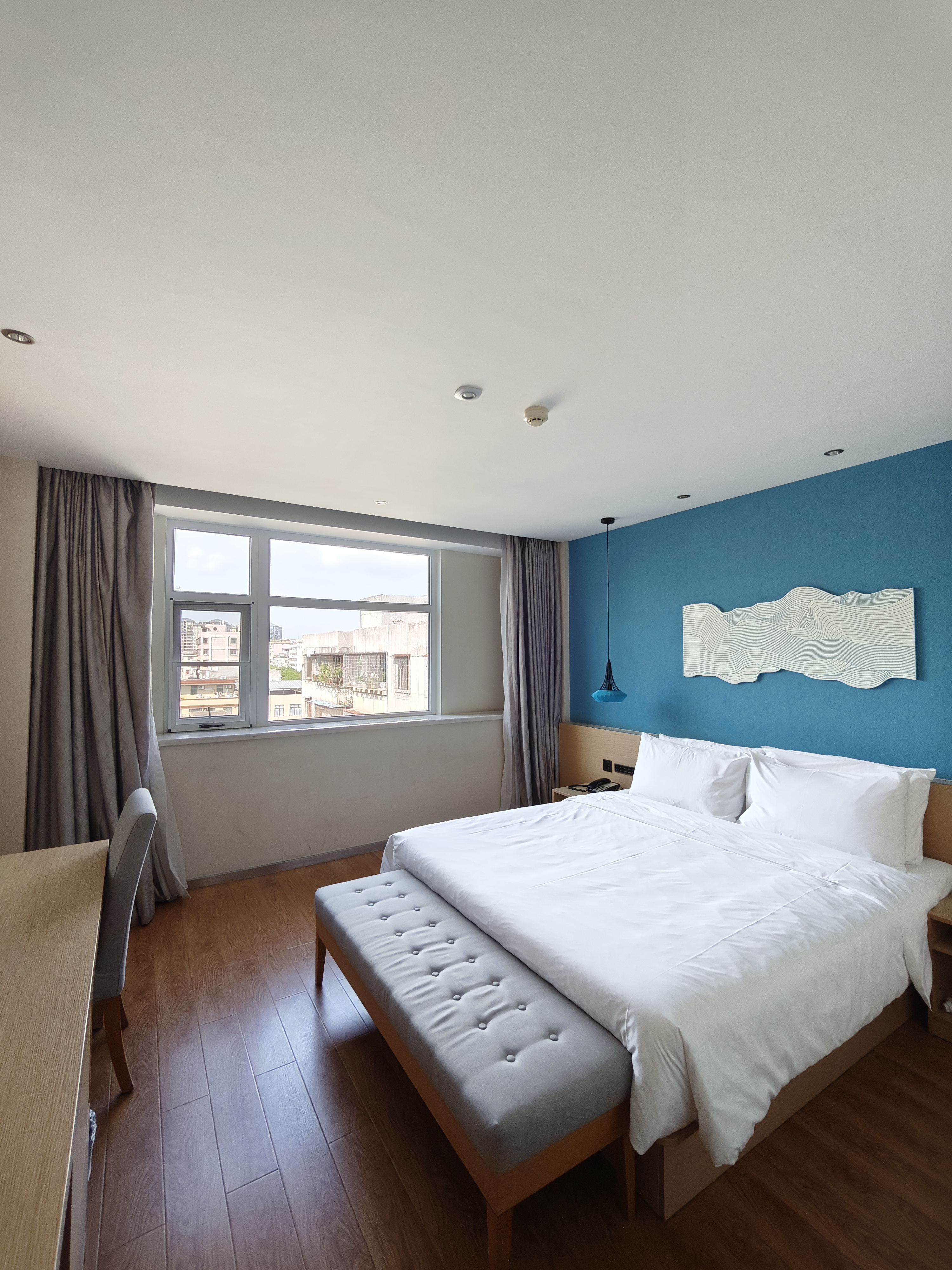 Orange Hotel (Guangzhou Zengcheng Wanda Plaza) · Guest room