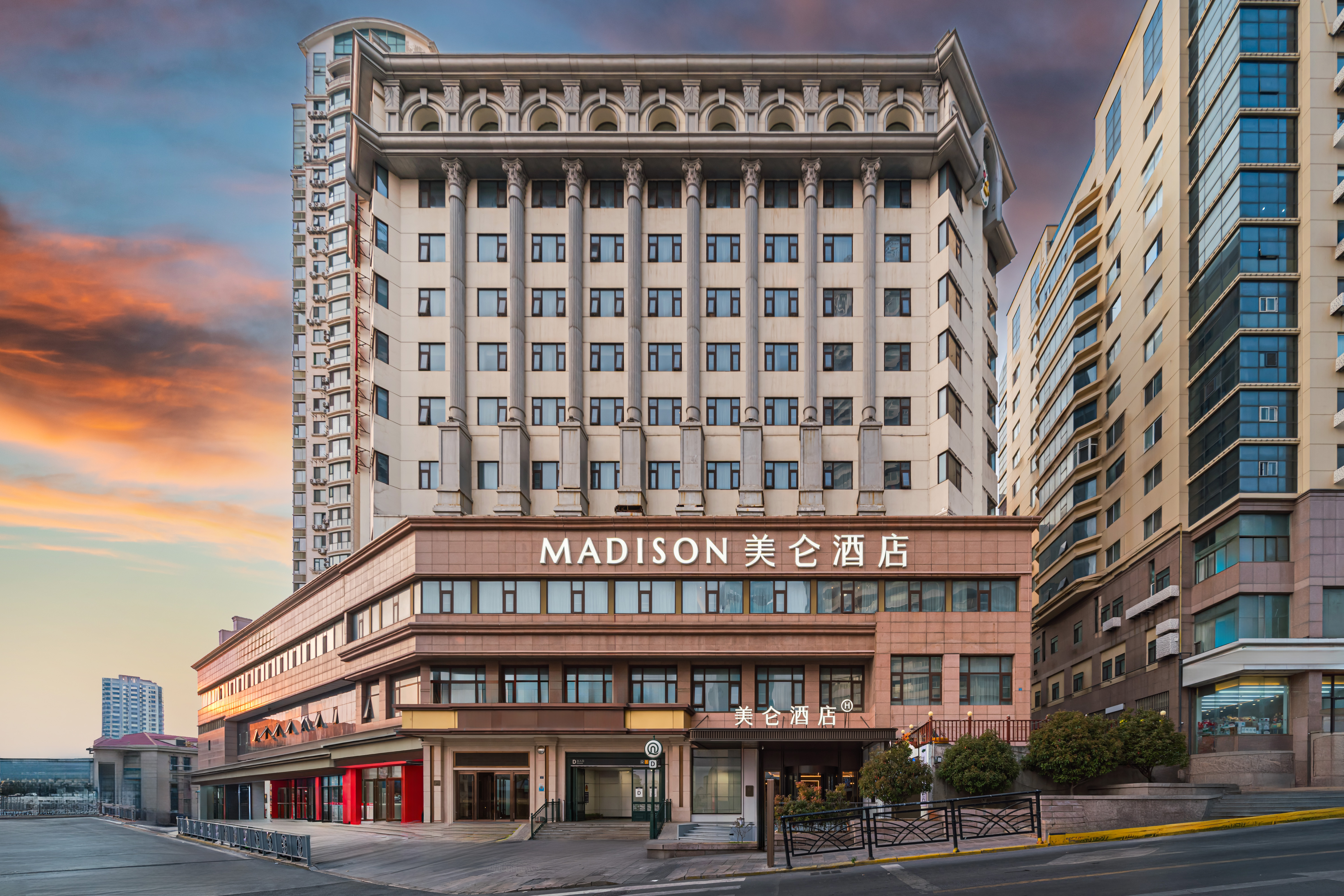 青岛火车站栈桥海景美仑酒店