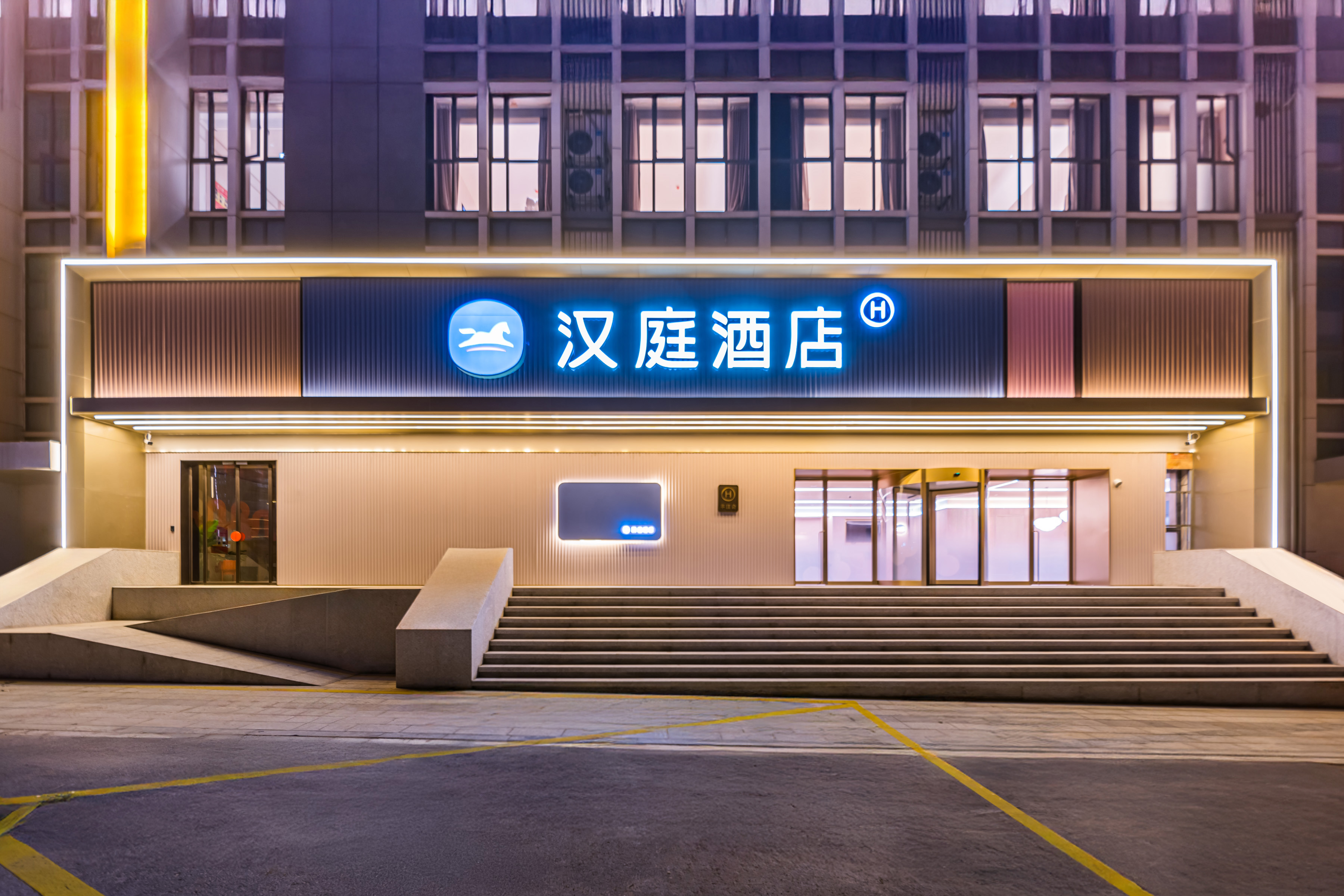 汉庭赣州经开区万达广场酒店