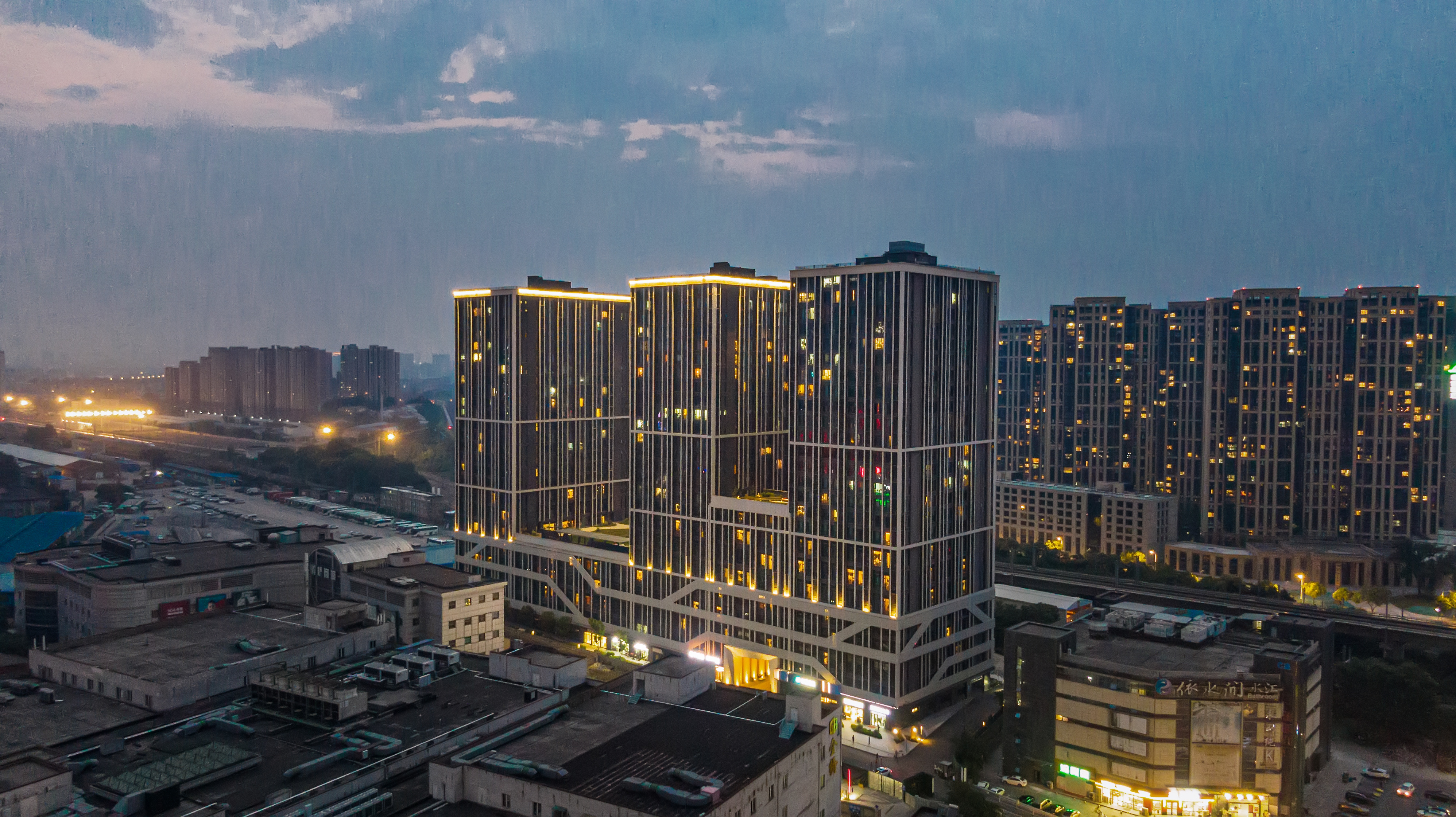 汉庭南京火车站龙湖紫都城酒店