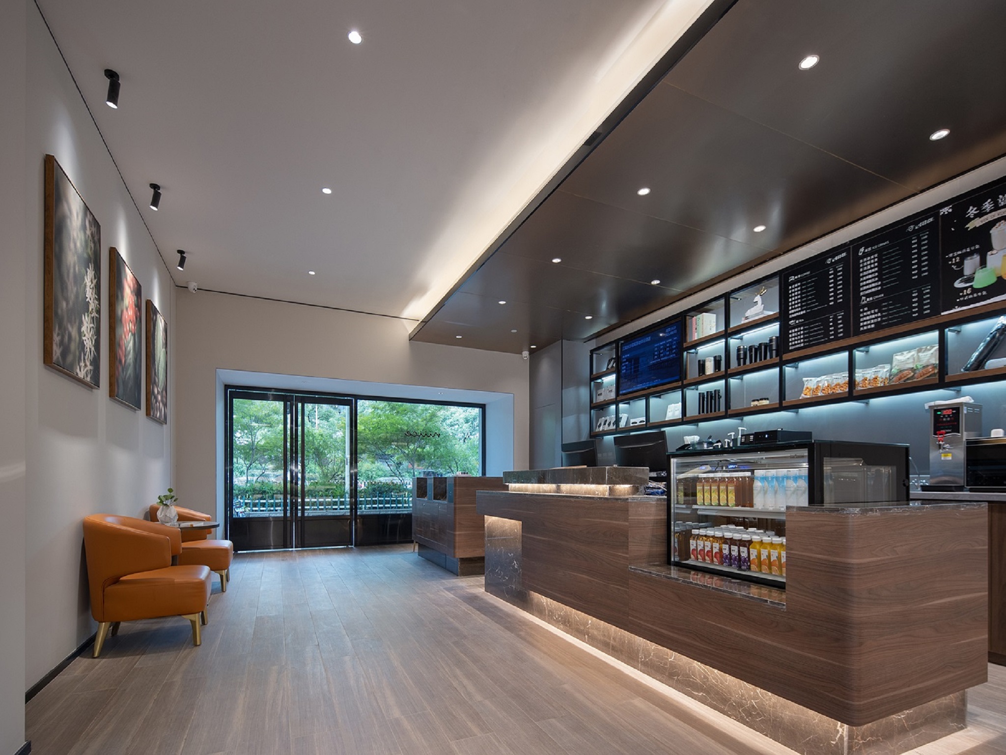 汉庭长沙五一广场迎宾路口地铁站酒店