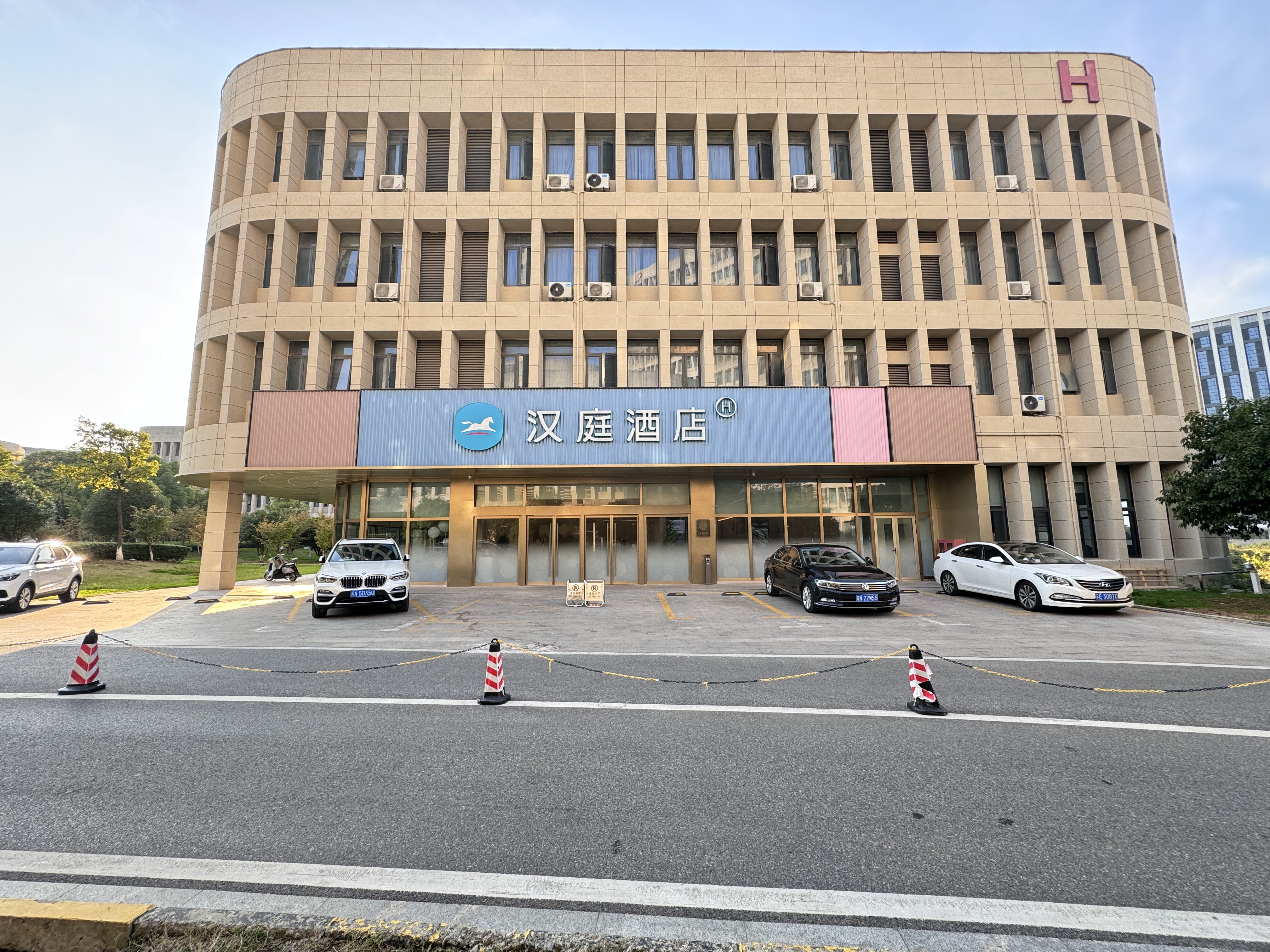 汉庭南京江宁东麒路酒店