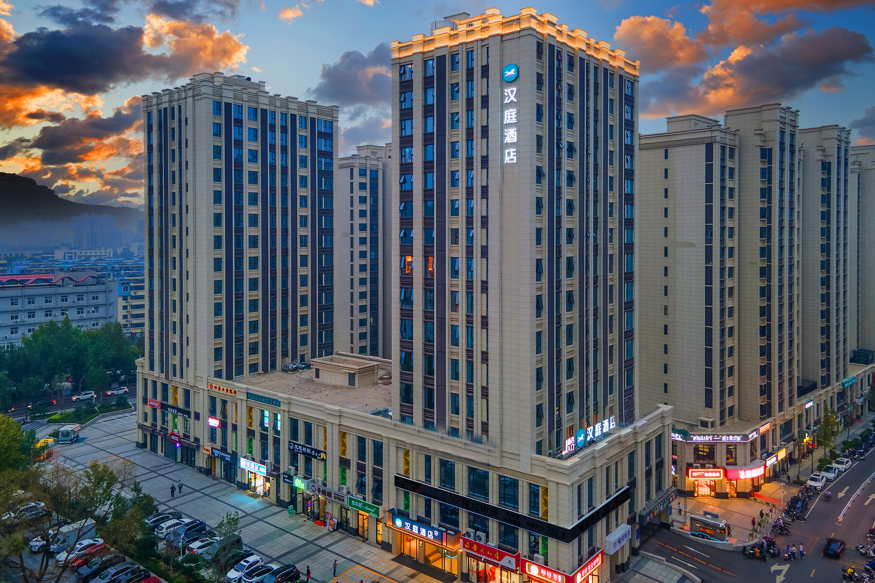 汉庭石家庄鹿泉抱犊寨北国商城酒店