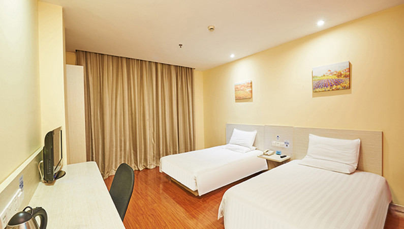 汉庭烟台蓬莱阁景区酒店